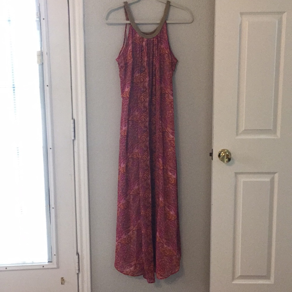 Fun and flirty summer maxi dress